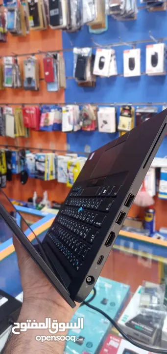 Offer price 85 Riyal-Dell Touch screen-Core i5-8gb ram-256gb SSD-14 inch screen