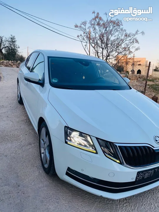سكودا اوكتافيا 2018