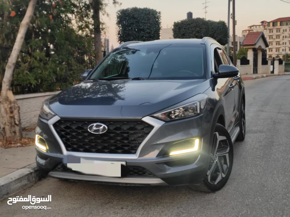 هونداي توسان ماطور 2000ديزل 2*4 فحص نخب وعداد قليل