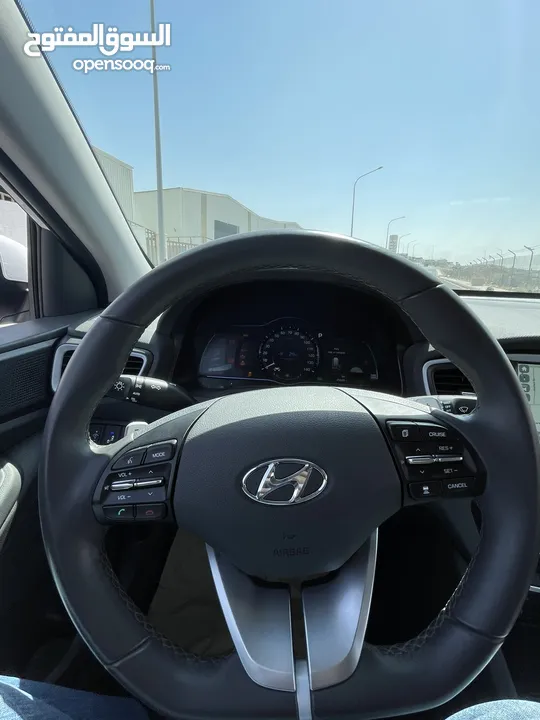 هيونداي ايونيك أبيض هايبرد ليمتد  2018- Hyundai ionic 2018 بدفعة 2500
