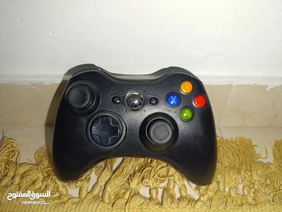 xbox 360 E  مهكرة مستعملة
