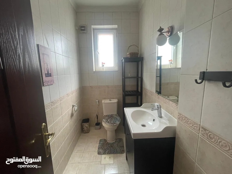 شقة للايجار في ام اذينه ( Property 37120 )-174985920