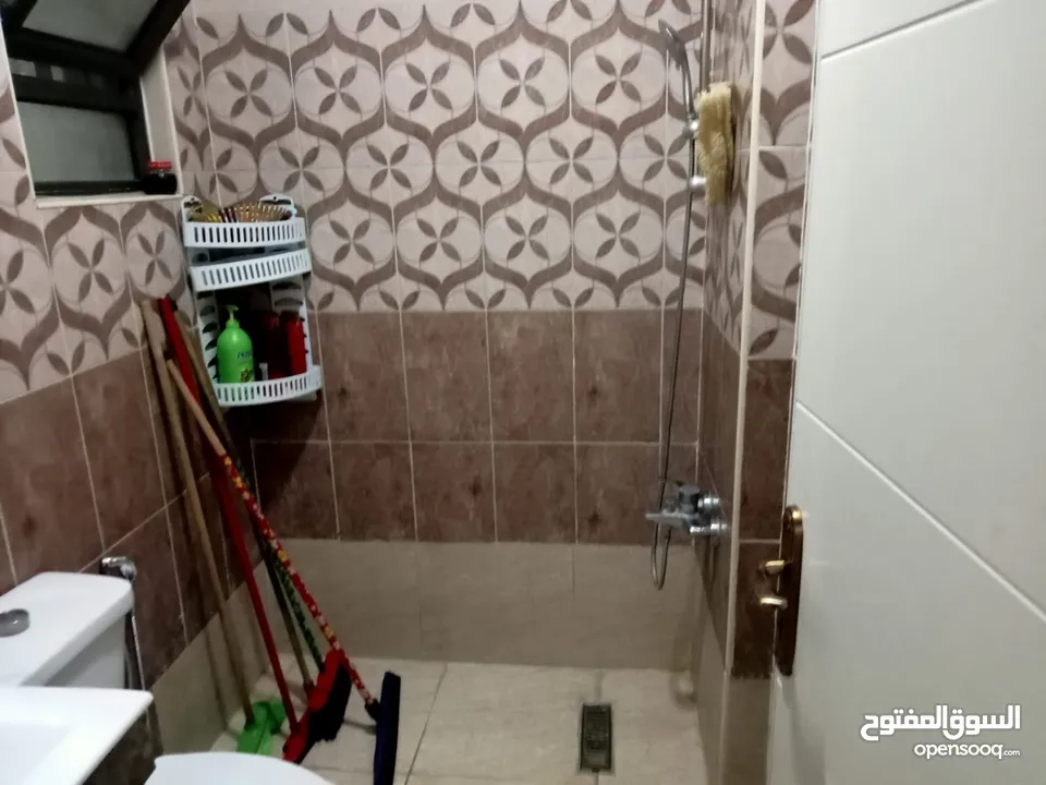 بيت للبيع بحاله ممتاز
