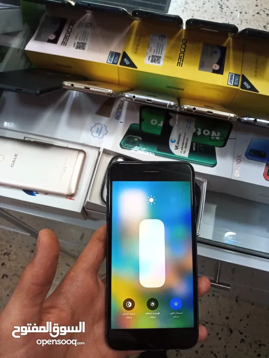 iphone 8 plus مستخدم