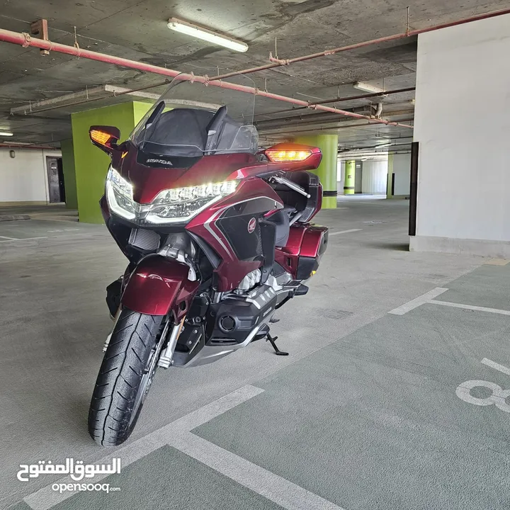 هوندا جولد وينج Honda gold wing