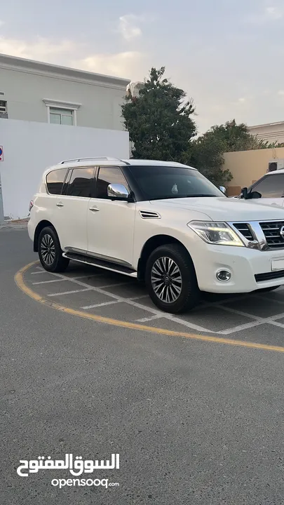 Nissan patrol platinum 2017