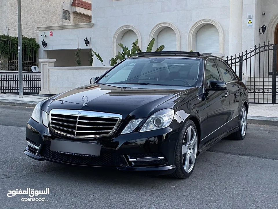 مرسيدس E200 CGi موديل 2013 صنف AMG وارد الشركه توفيق غرغور