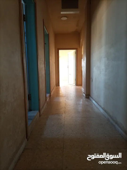 شقة طابقية