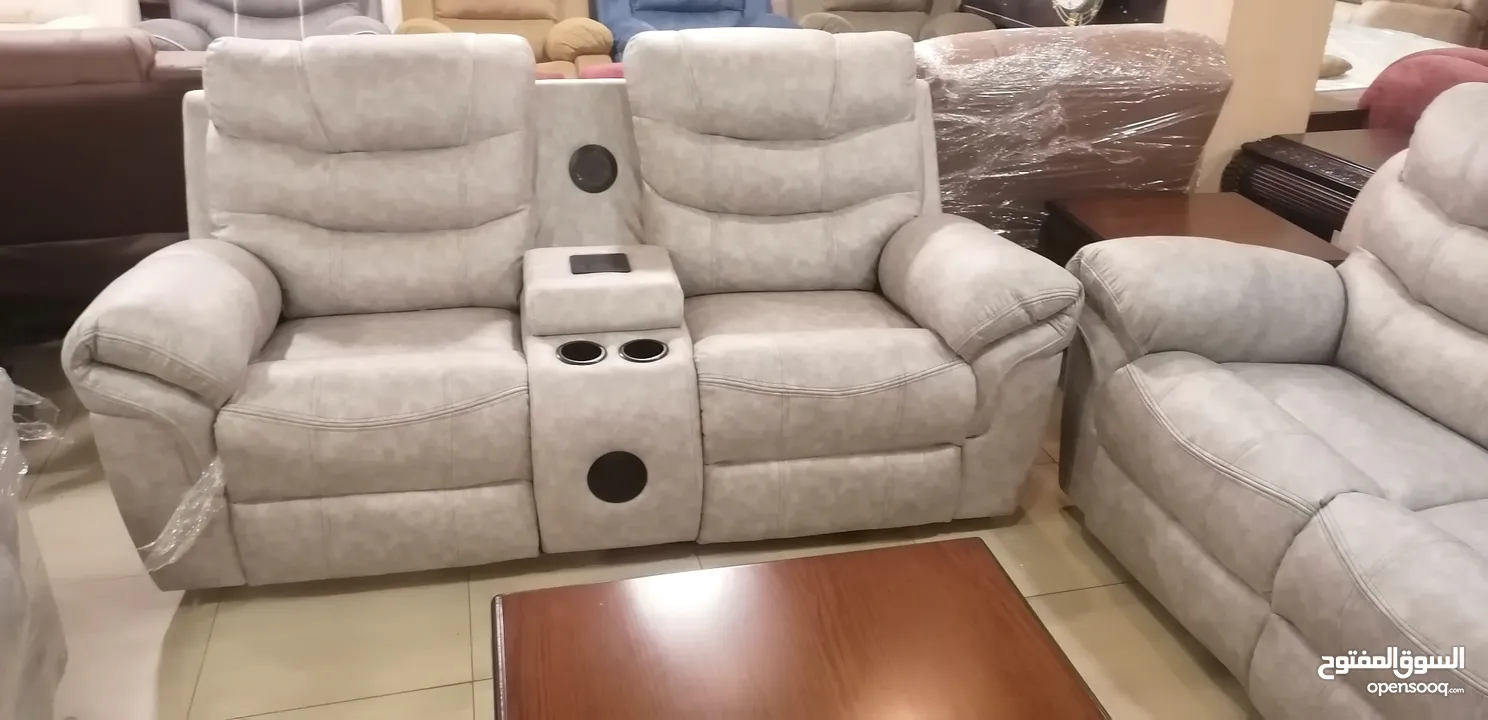 ركلاينر سماعات بلوتوث مقعدين sofa