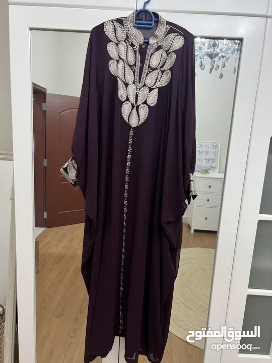 Dress بنفسجي