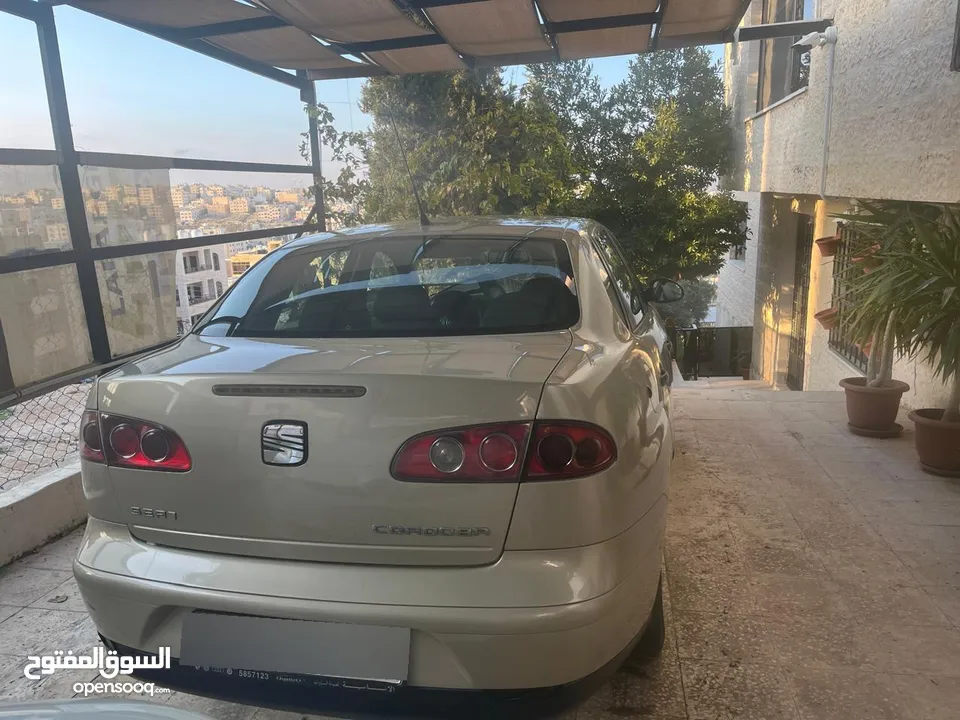 سيات كوردوبا 2005 محرك جديد ( 1400)جير اتوماتيك جديد كمبيوتر جديد السيارة مميزة مالك واحد من الوكالة