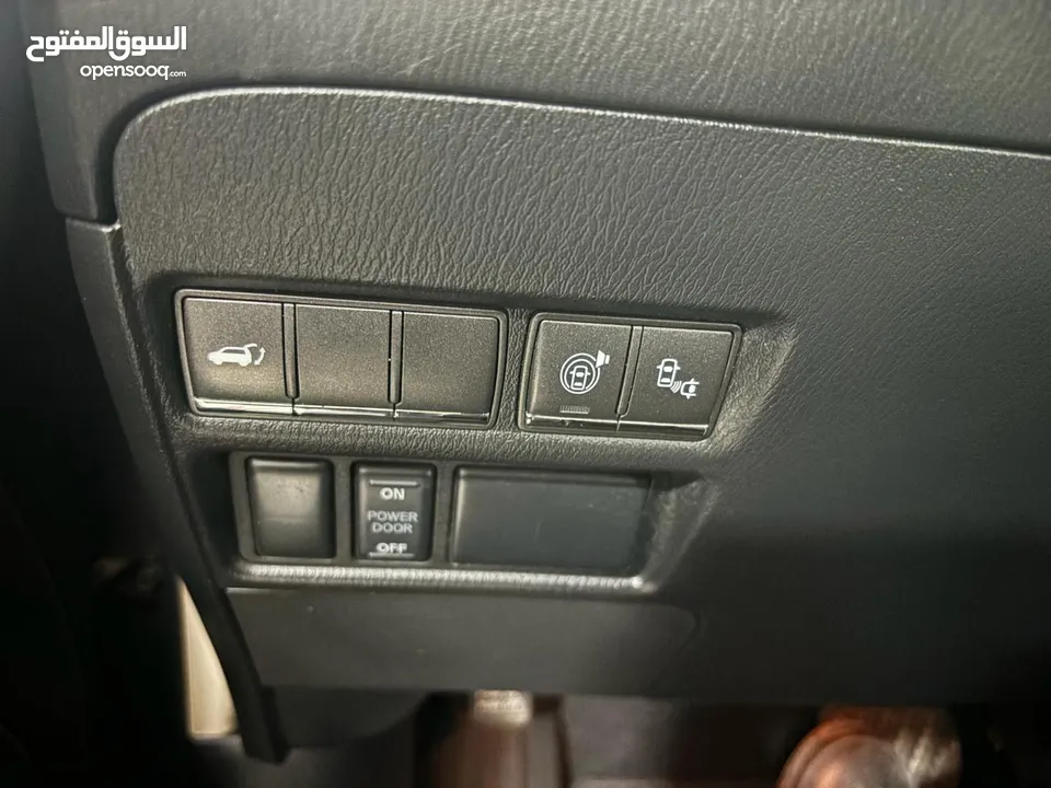 انفنتي QX80  2016 وارد وكفالة الشركه