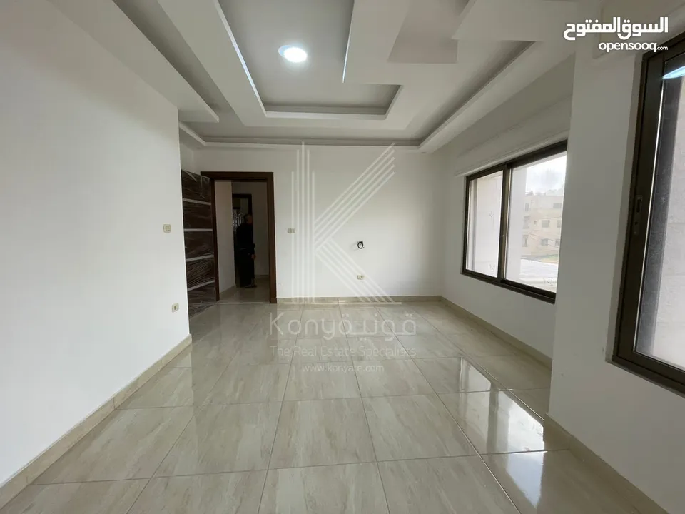 مبنى استثماري سكنية للبيع في الجبيهة