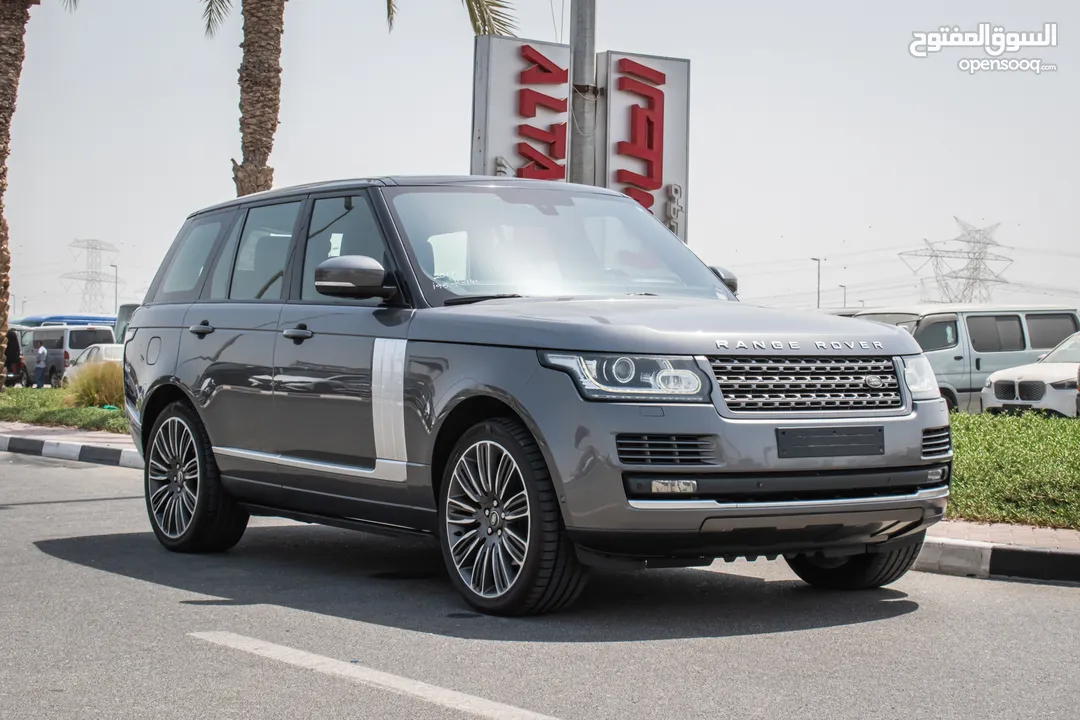 RANG ROVER - IMMACULATE CONDITION - GCC SPECS - LOW MILEAGE