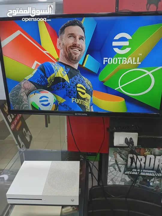 اكس بوكس ون إس  X BOX ONE S