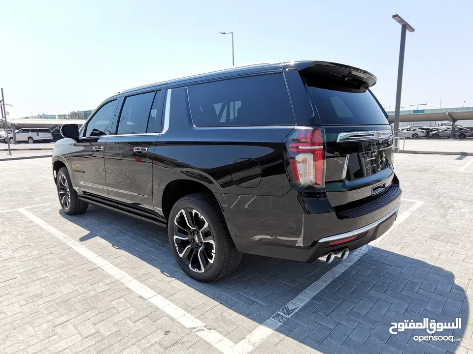 Chevrolet Premier Suburban - 2022 - Black