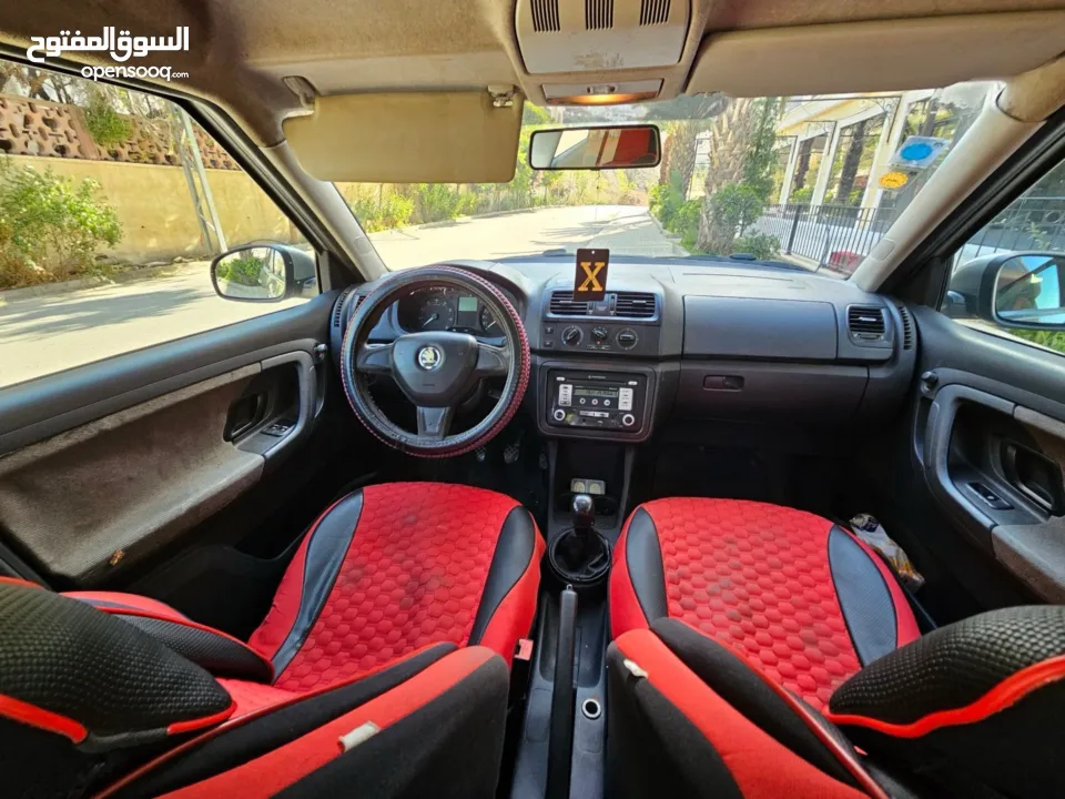 سكودا فابيا 2014