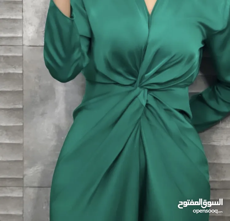فستان مانكو اخضر للبيع