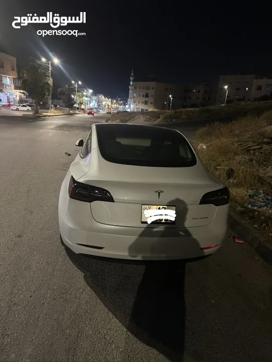 Tesla Model 3 - 2023  بحالة ممتازة