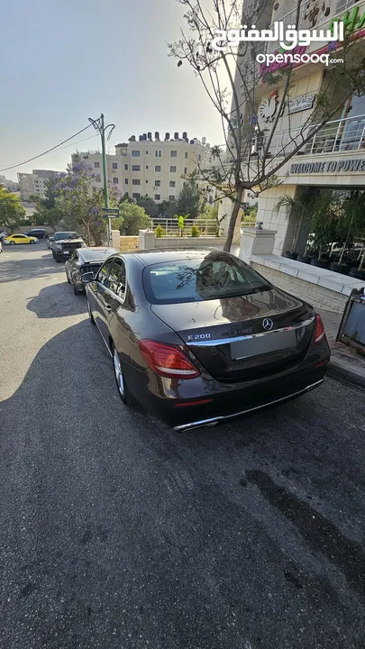 مرسيديس e200 موديل 2016 بحالة ممتازة
