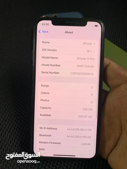 iPhone 11 or 11 pro 256 gb tra Oman