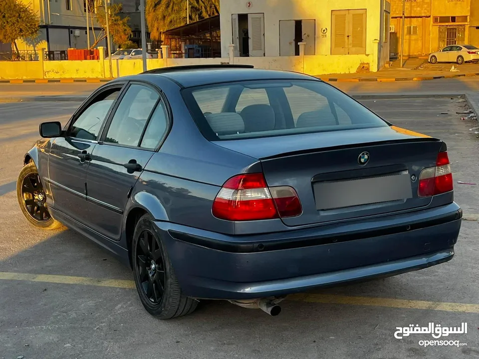 Bmw 318 نظيفه وسعر معقول واقرا الوصف قبل ماتتصل