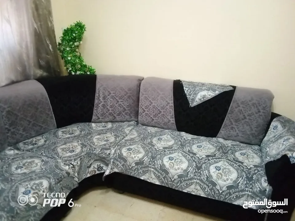 طقم كنب+بوفيه للبيع
