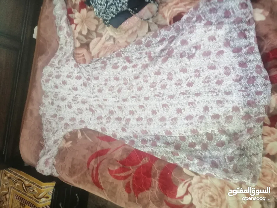 فساتين سهره + طلعه بسعر مغري بداعي السفر