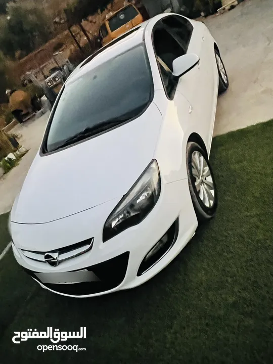 اوبل استرا 2018 1.4 تيربو للبيع