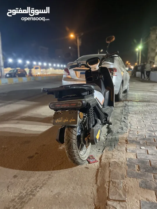 سكوتر كهربا كبير حاله ممتازه للبيع