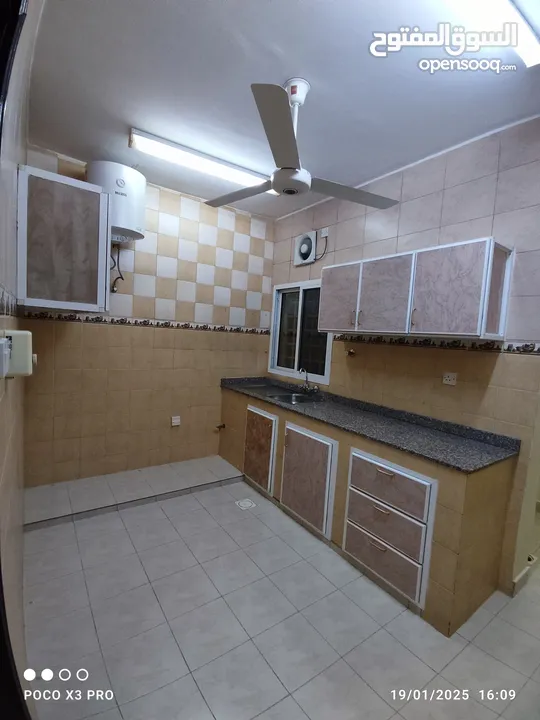 3BHK in Auzaiba for rent  شقة 3 غرف للايجار في العذيبة