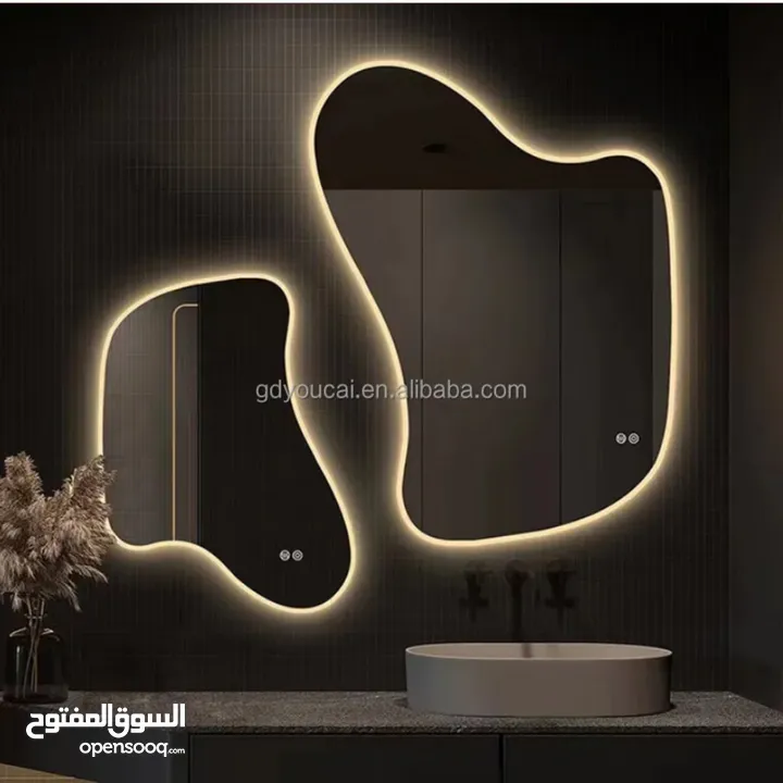 زجاج مرايا سيكوريت تفصيل وتركيب جميع انواع الزجاج وديكورات مرايا المداخل مع الاضاءة