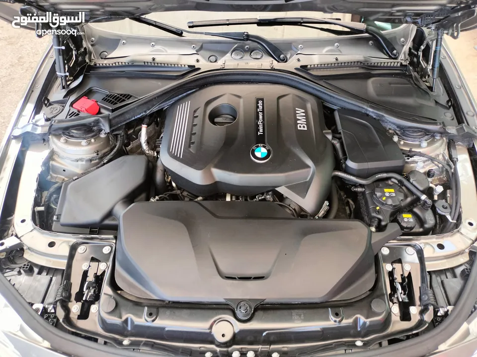 للبيع bmw 330i مميزة كليا