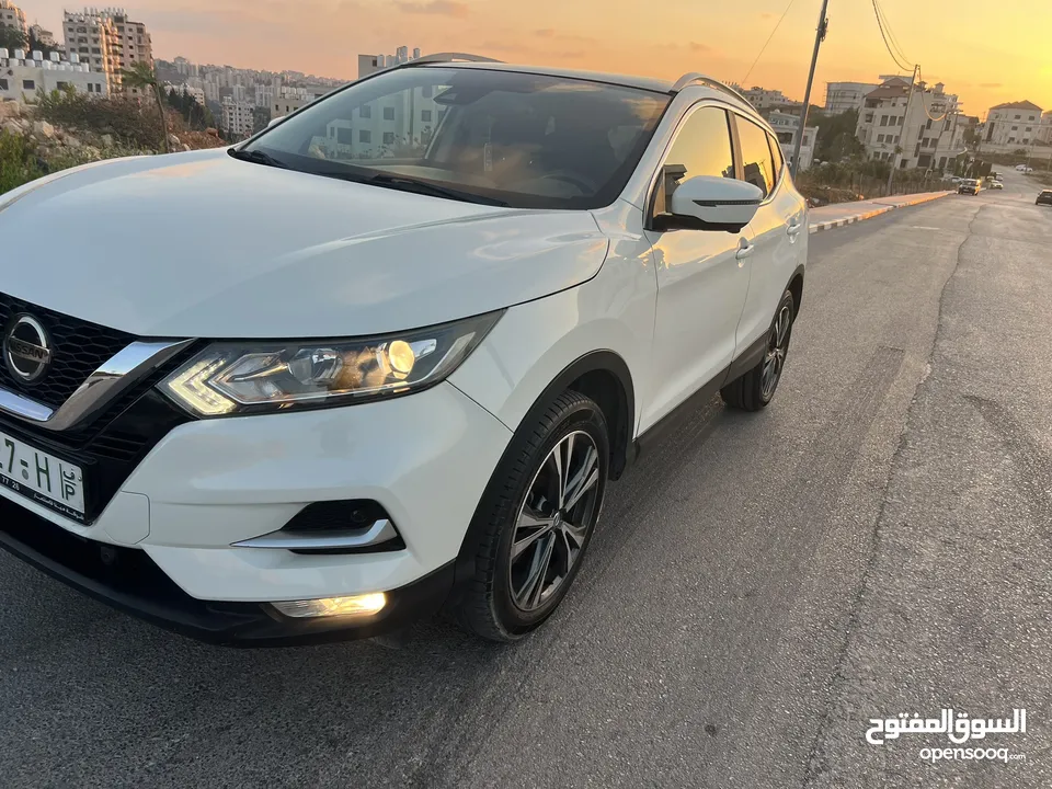 نيسان قشقاي فل اضافات 2018  بانوراما للبيع او البدل