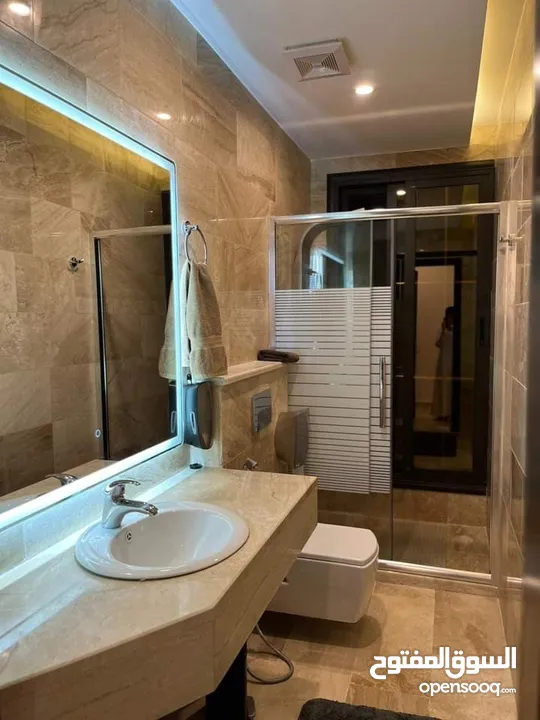 giving city مدينة تظم مجموعه شاليهات فخمه  اهلا وسهلا بالجميع  شاليه حجم صغير  شاليه كبير مسبح اطفال