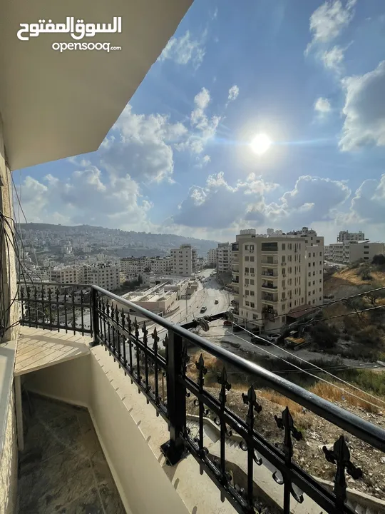 شقة مفروشة للايجار مع مكيف اطلالة رااائعة على نابلس