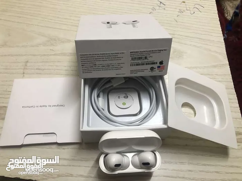 سماعة بلوتوث اصلية ابل  airpods apple صنع أمريكي /USA /made in California