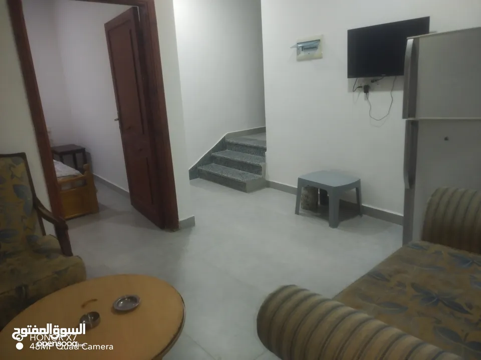 شقة مفروشه في السوق قريب من البحر ثلاث دقائق مشي