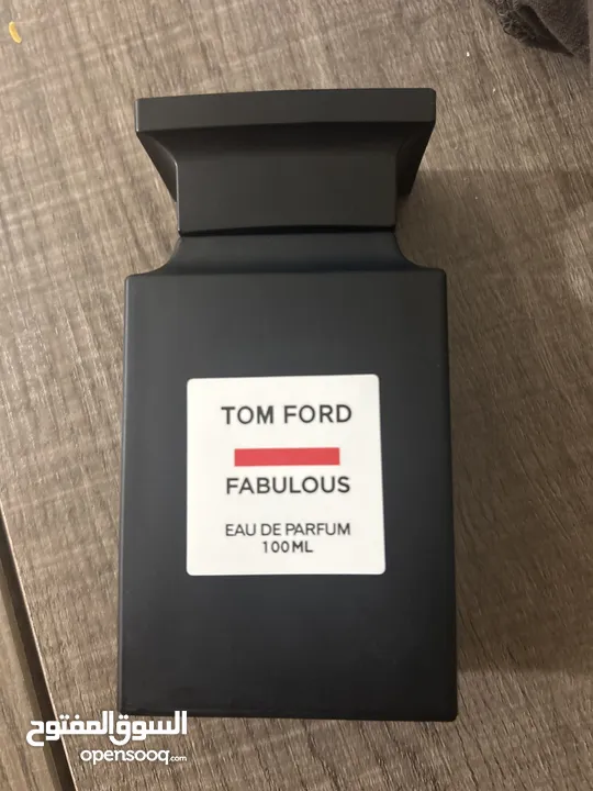 عطر توم فور f fabulous مو مستخدم بدون كرتونه معاه ختم السركه العطر سعرو