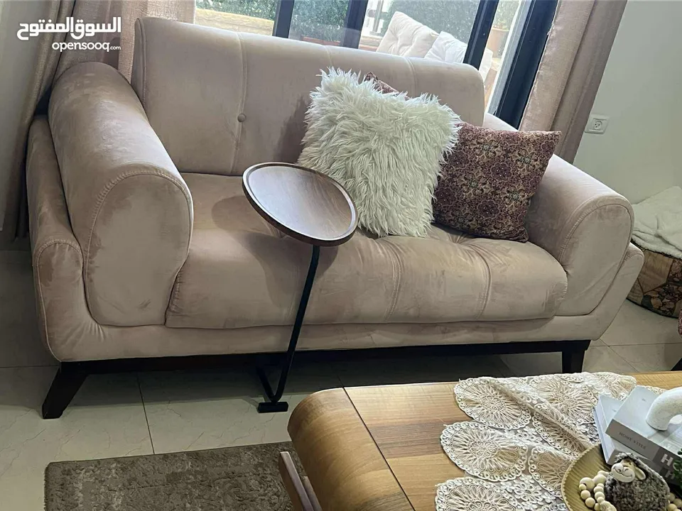 طقم كنب بحالة جديد جدا