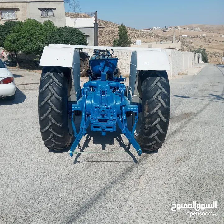 فورد قياس 5610 فحص ماتور قير جك