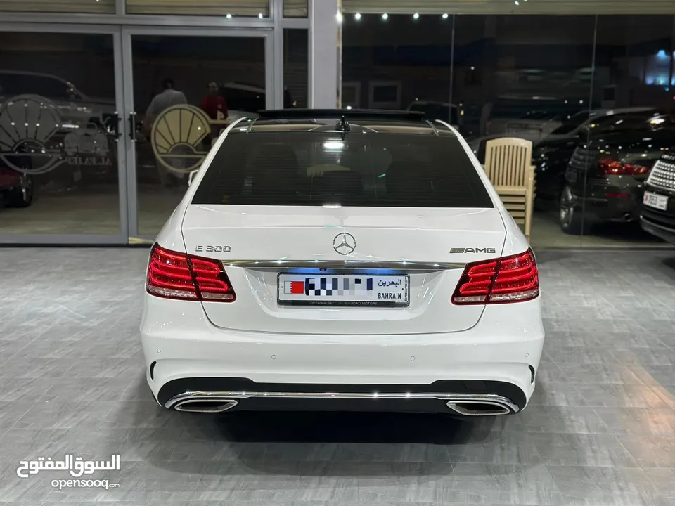 MERCEDES E300 2015