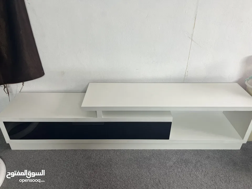 طاوله شاشه