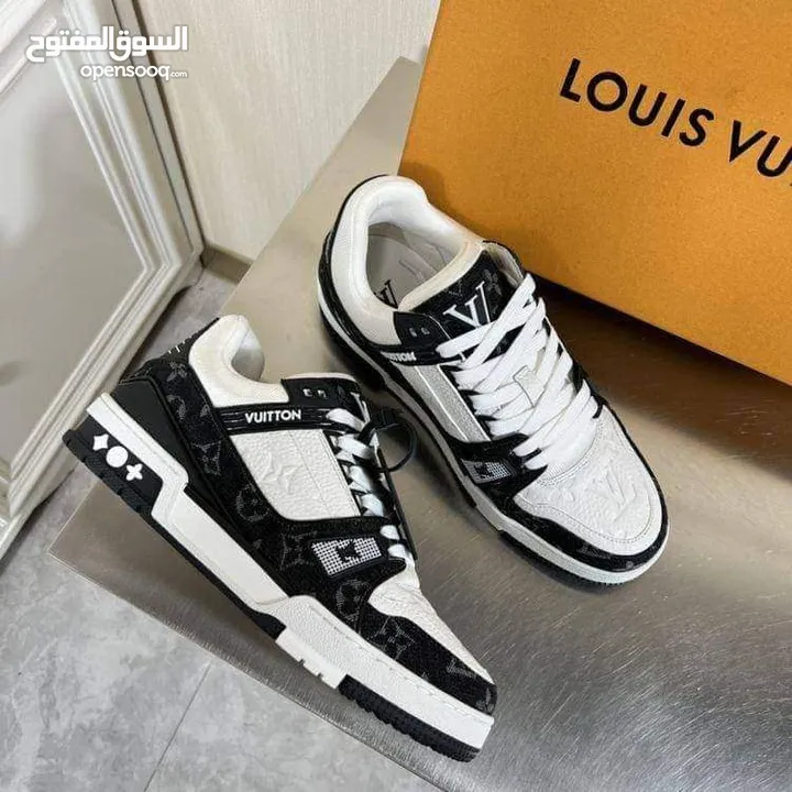 Louis vuitton Italian Copy