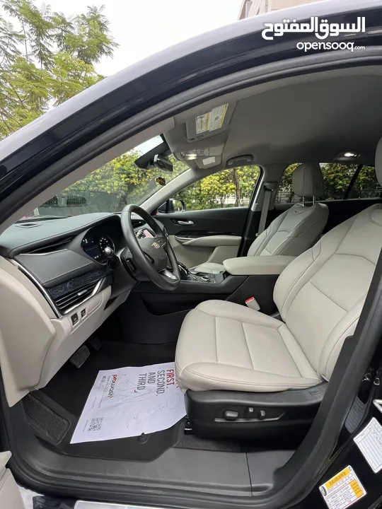 2023 Cadillac XT4 Premium Luxury AWD