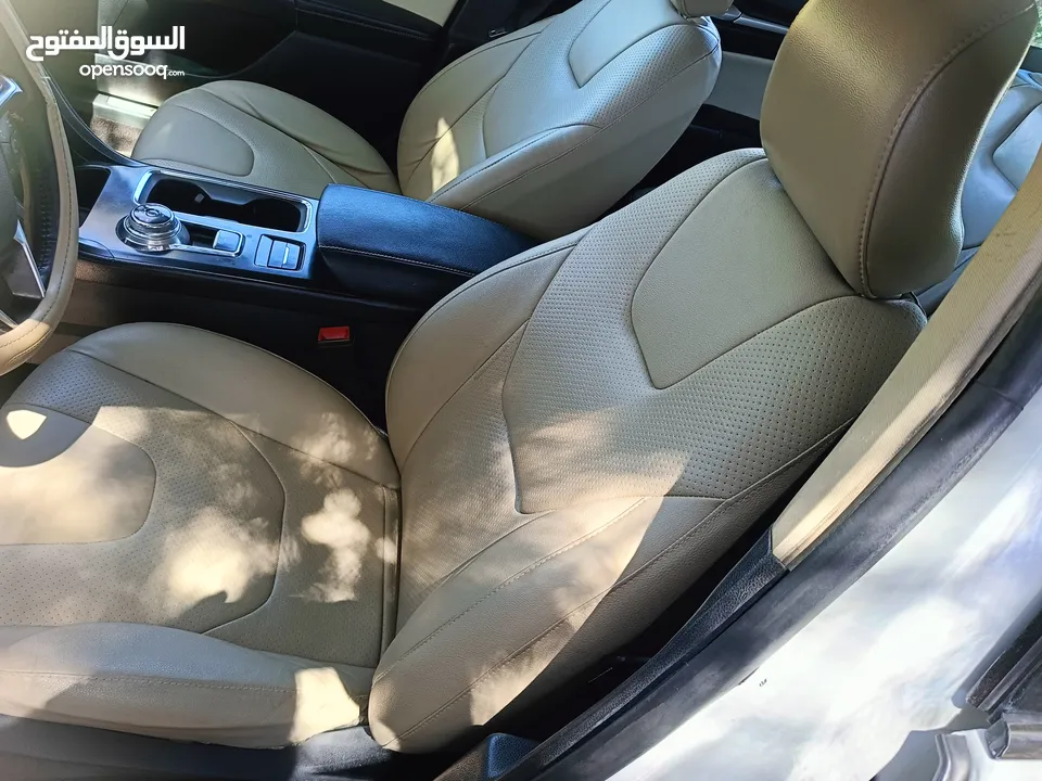 فورد فيوجن تيتانيوم 2018 Ford Fusion Titanium white  اعلى مواصفات نظيفه جدا استخدام شخصي ماشيه 96000