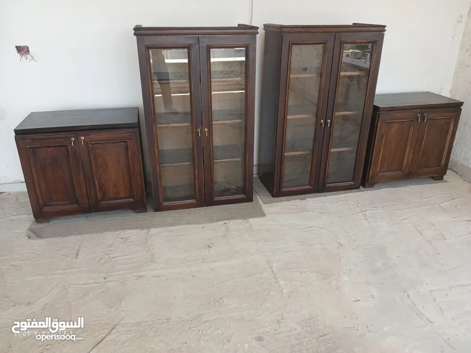 اثاث وكهربائيات