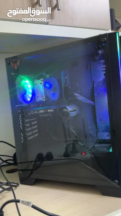 جهاز كمبيوتر قوي وممتاز لجميع الاستخدامات وبالذات للقيمنق وجميع الاستخدامات