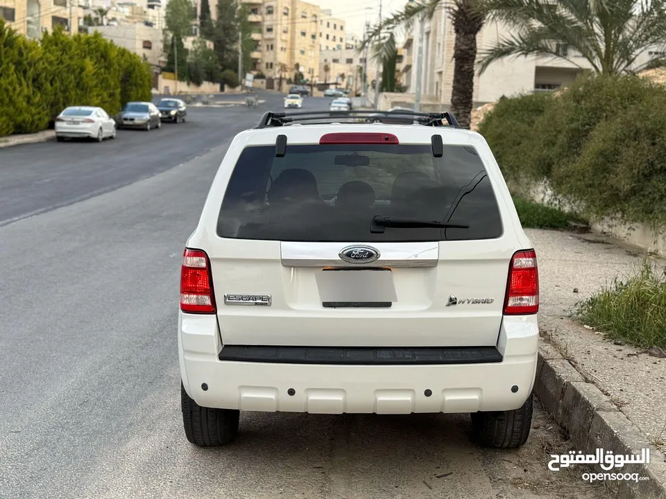 فورد اسكيب هايبرد ليميتد  فحص كامل فل كامل مع فتحة مستخدم واحد فقط