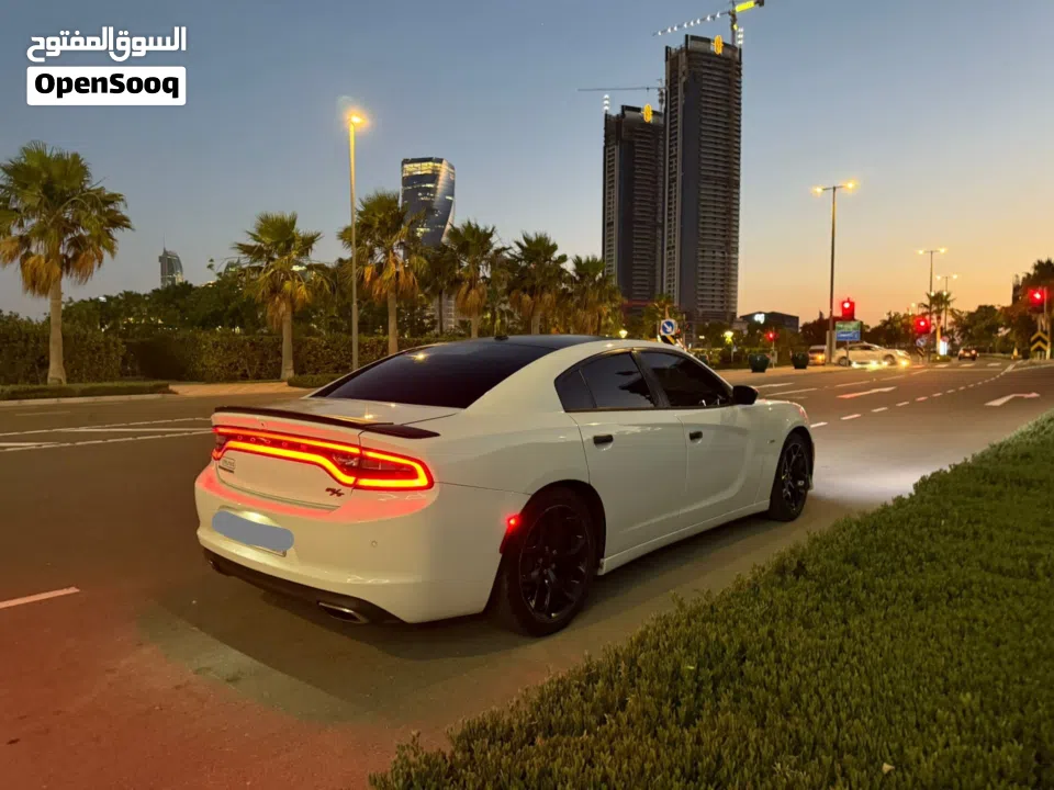 دودج تشارجر R/T plus  للبيع